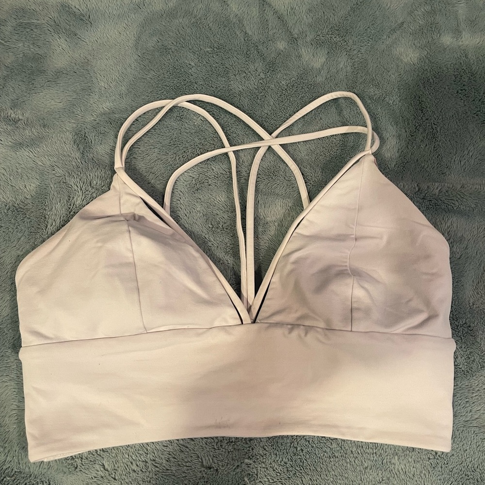 🍋LuluLemon White Sports Bra